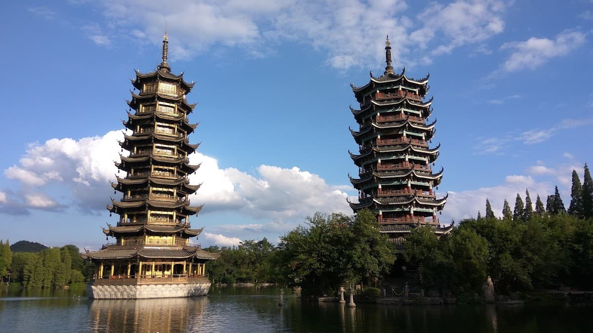 Aroma Tea House Restaurant