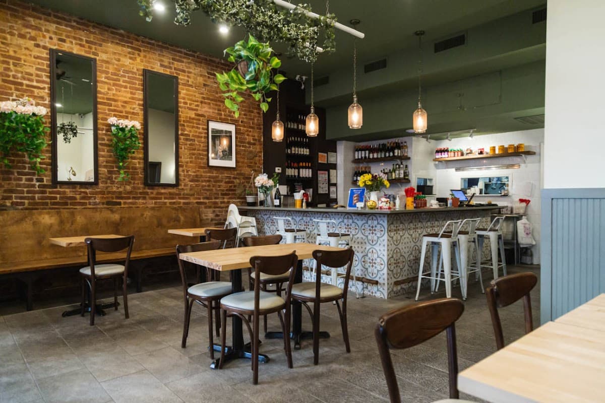 Chez Plume Restaurant