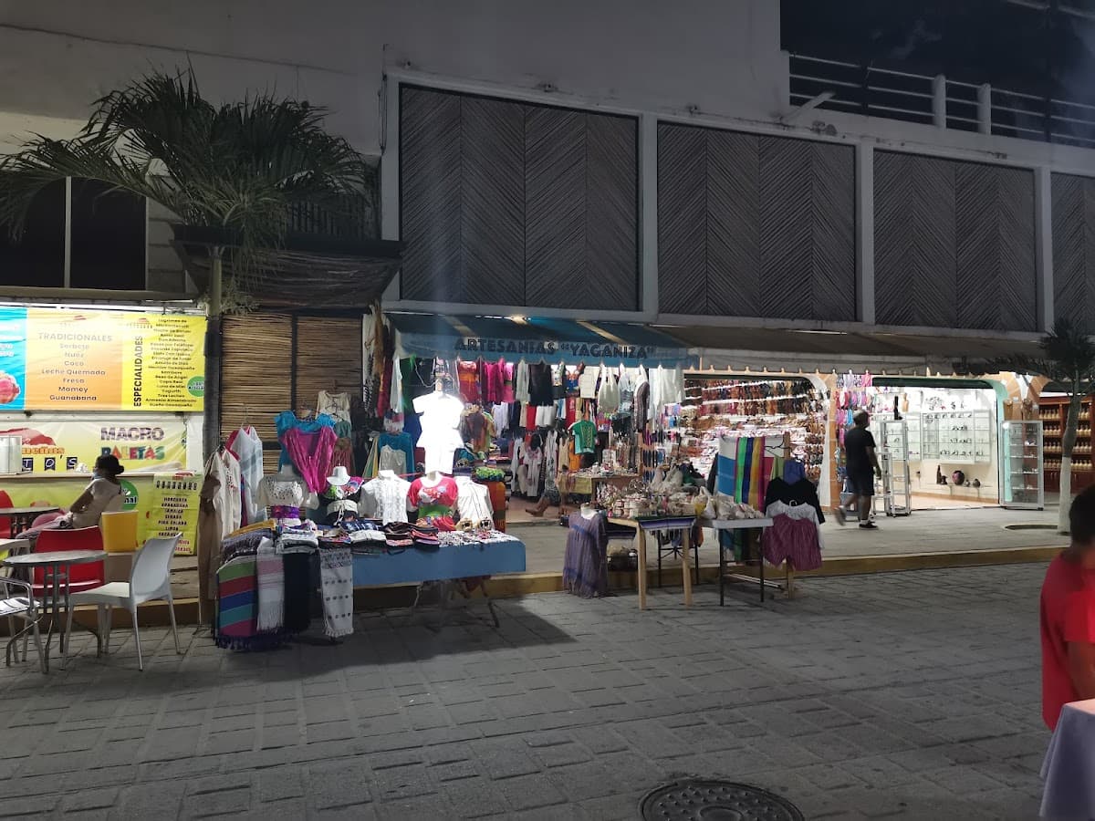 El Adoquin Puerto Escondido