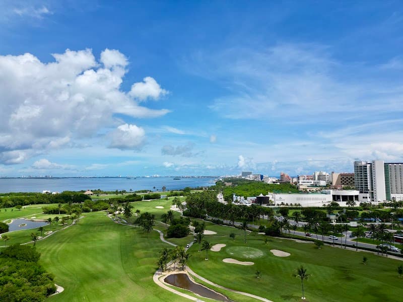 Iberostar Golf Club Cancun