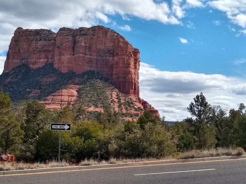 Oak Creek Canyon Scenic Drive