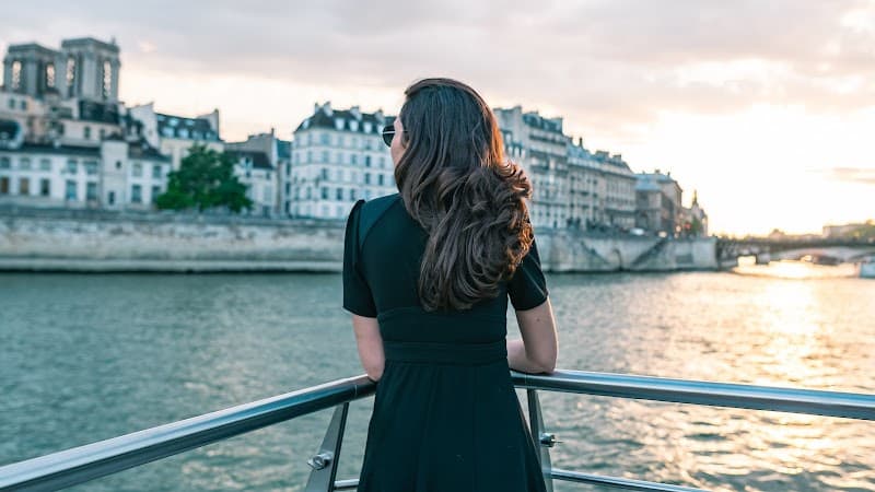 Seine River Cruise by Bateaux Mouches
