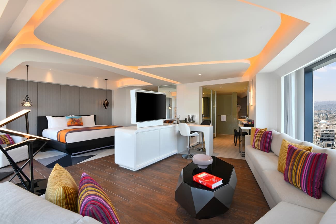 Marvelous Room