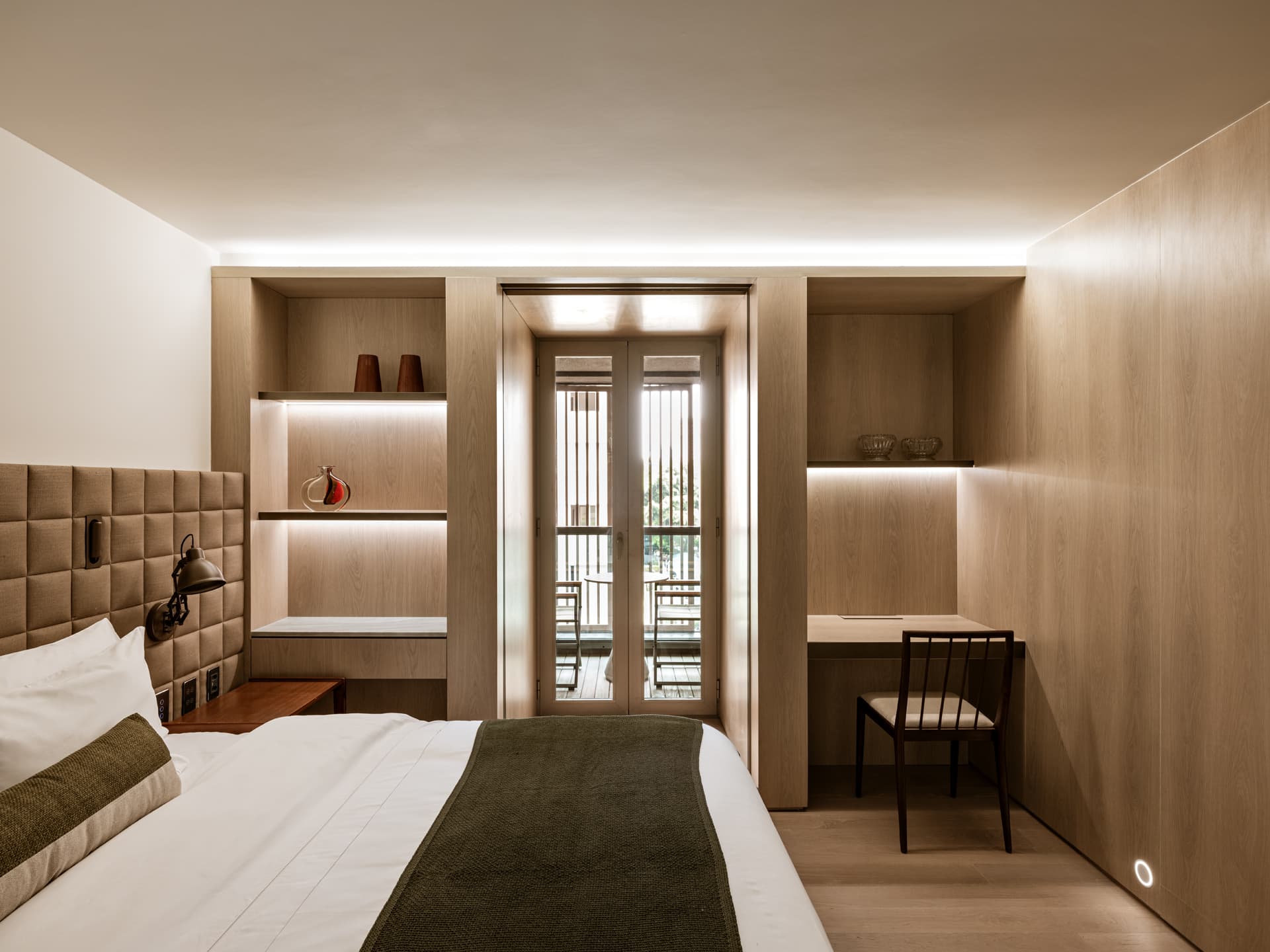 Deluxe Apartment