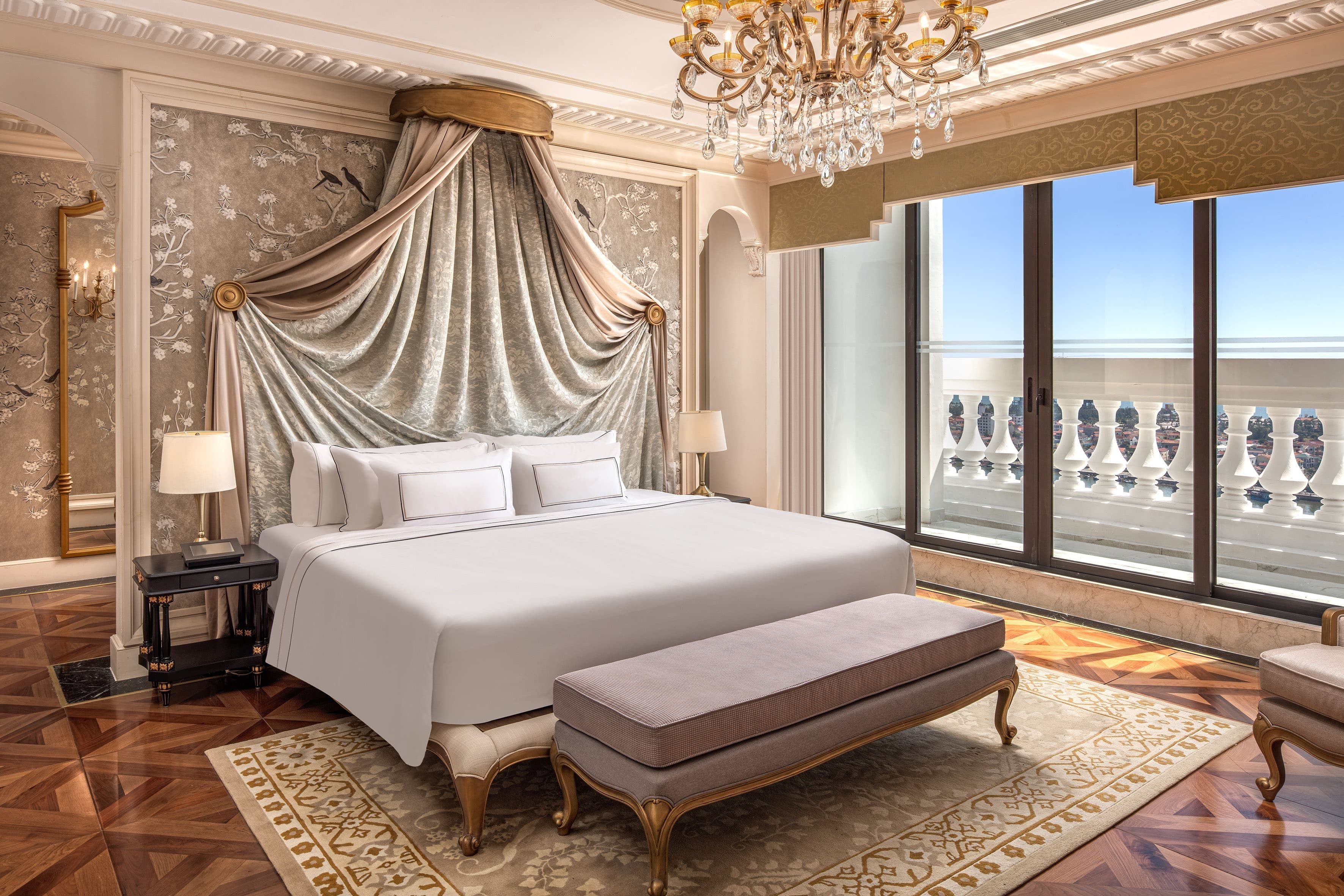 Presidential Suite