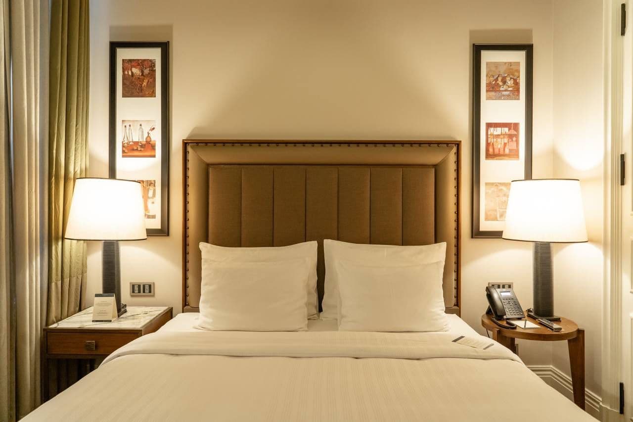 Deluxe Duplex King Room