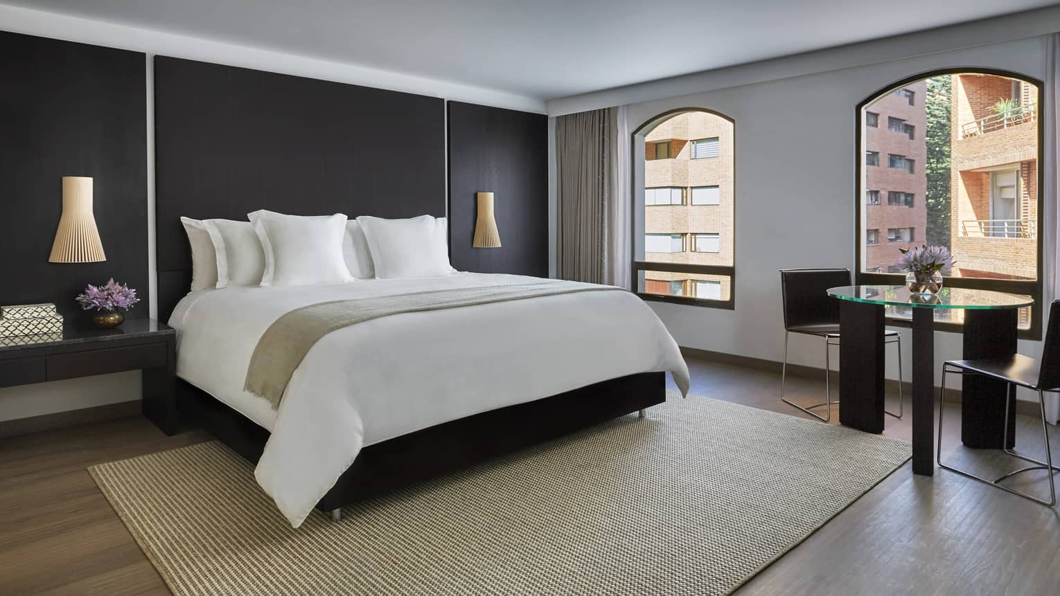 Grand Premier Room