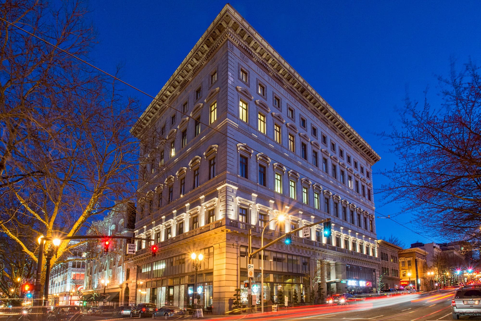 Sentinel, A Provenance Hotel