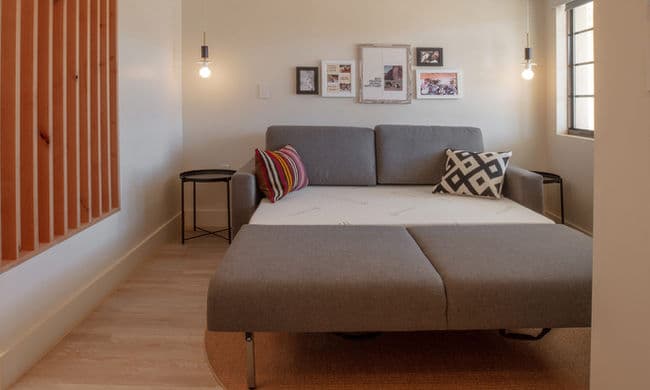 Standard Room – King