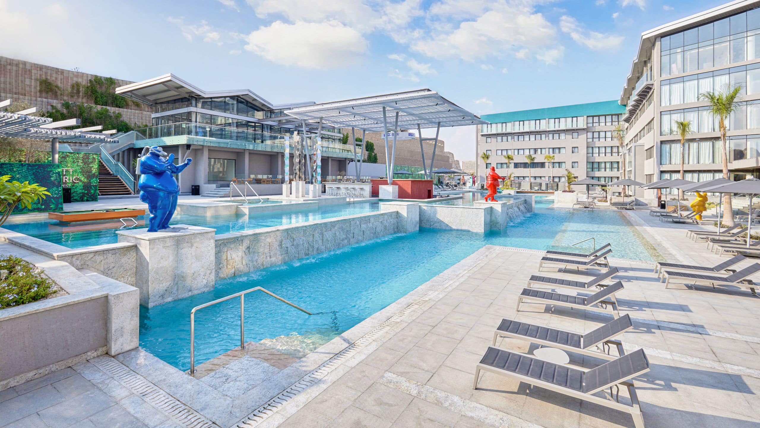 1 King Bed Pool View