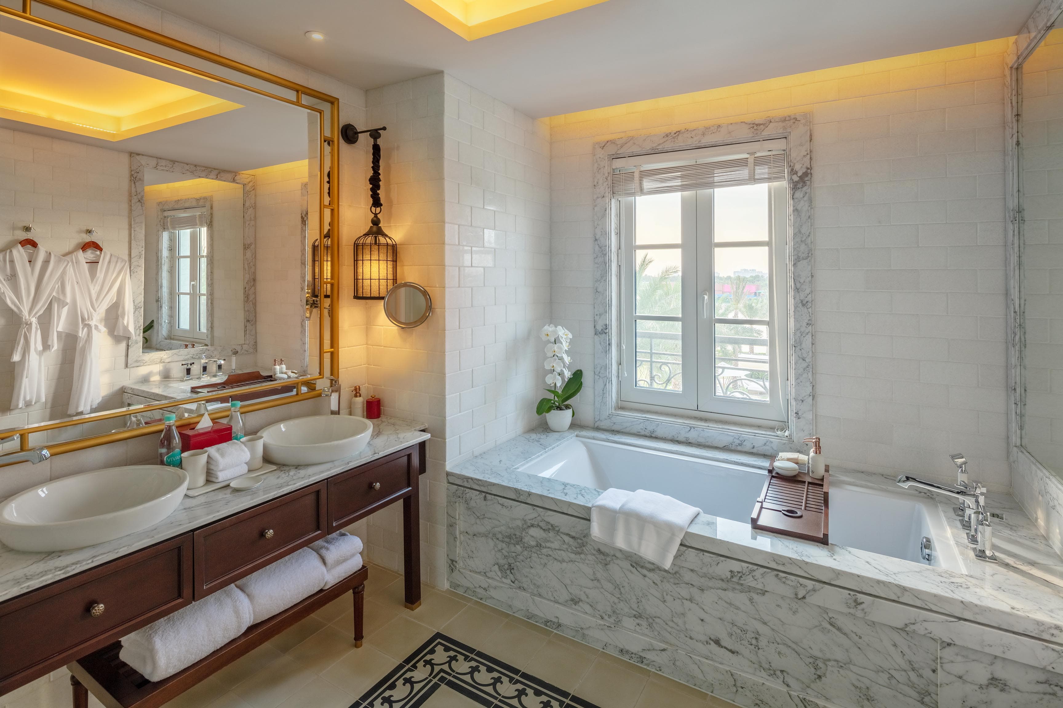 Presidential Mia Suite