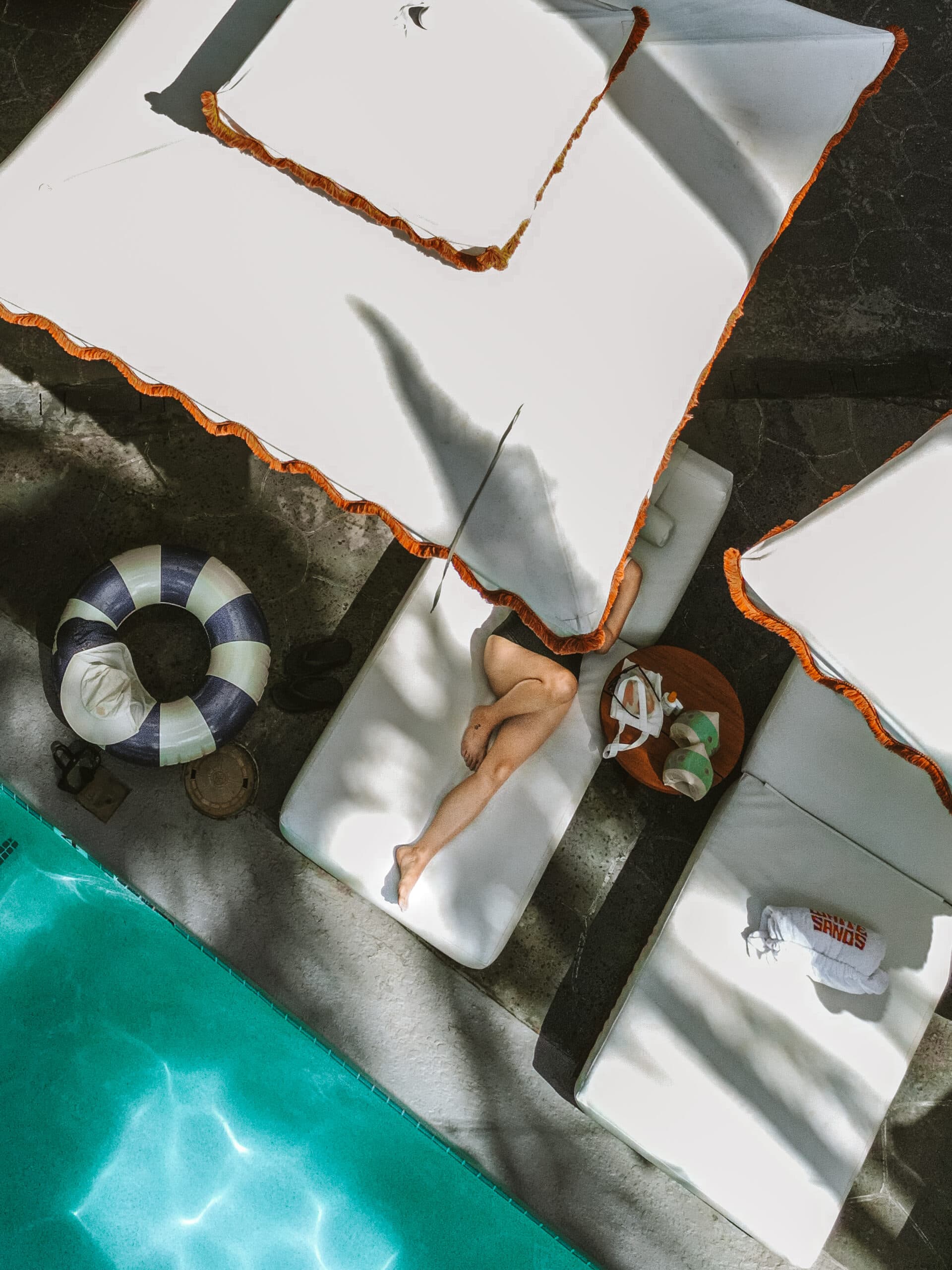 White Sands Hotel