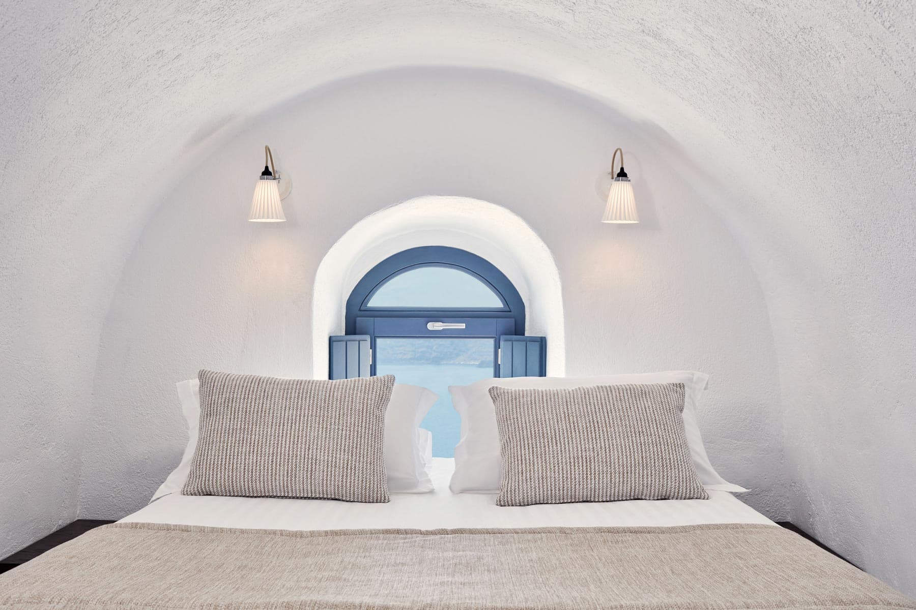 Cave Suite