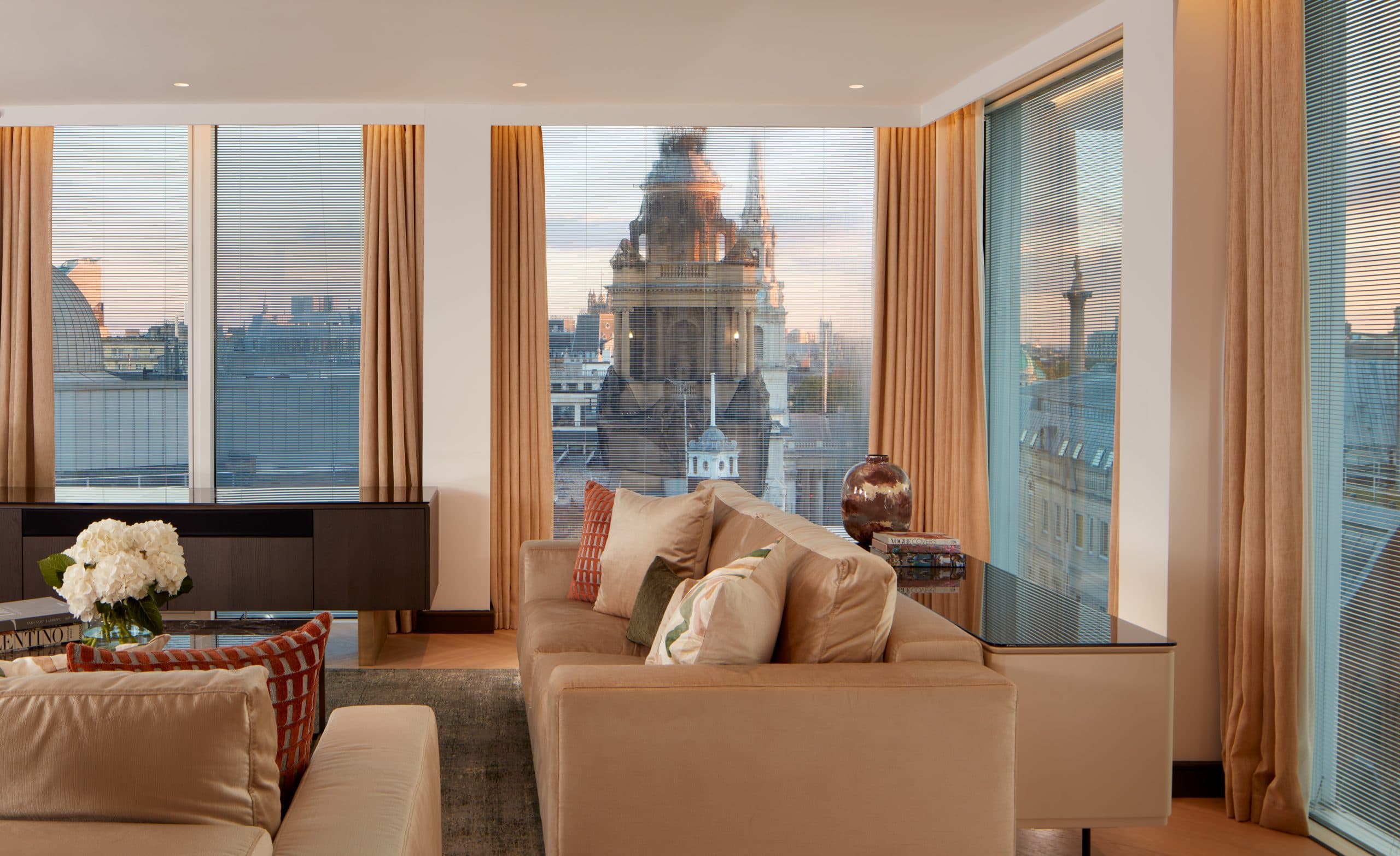 Corner King Suite