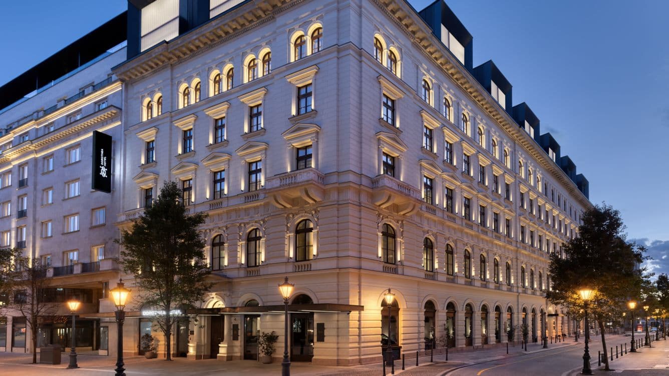 Dorothea Hotel, Budapest, Autograph Collection