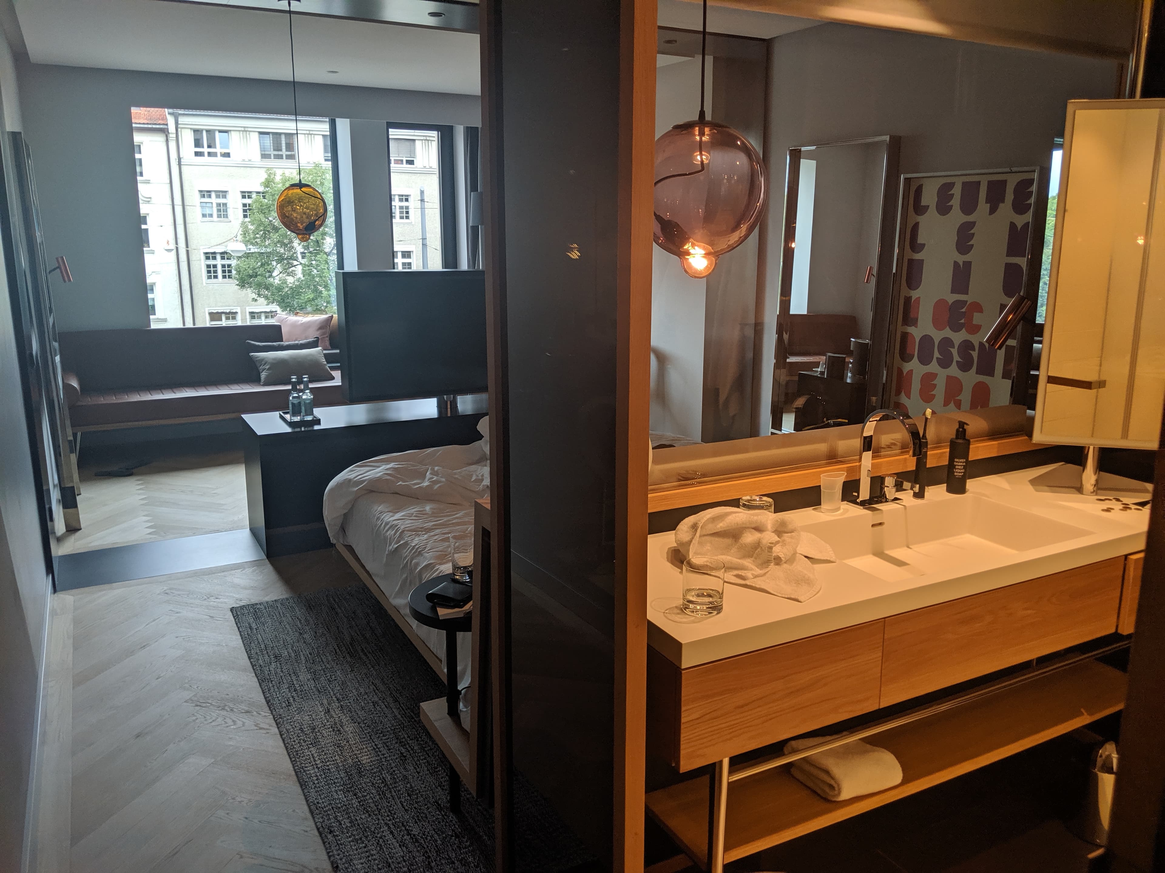 1 King Bed Tower