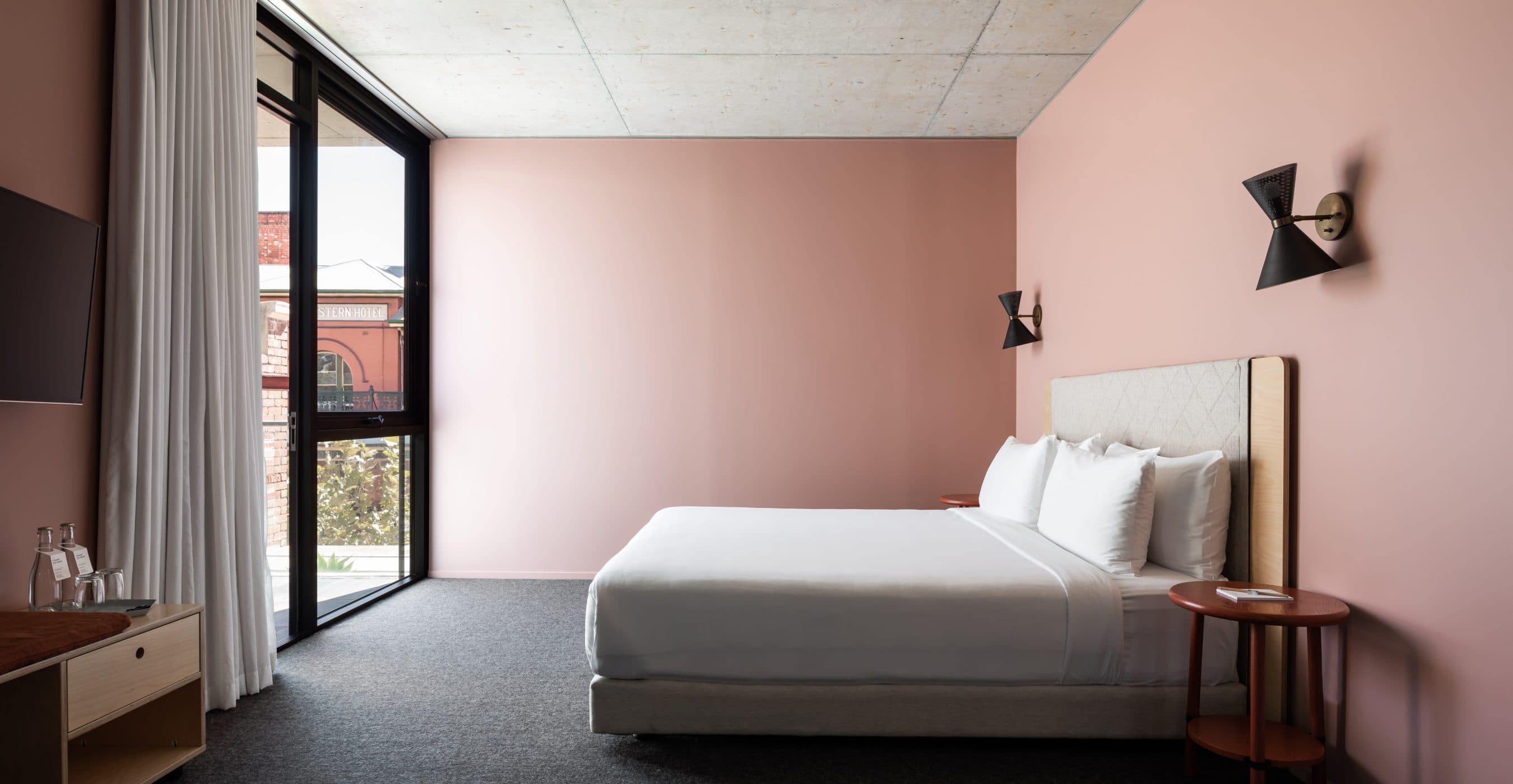 Horizon Room