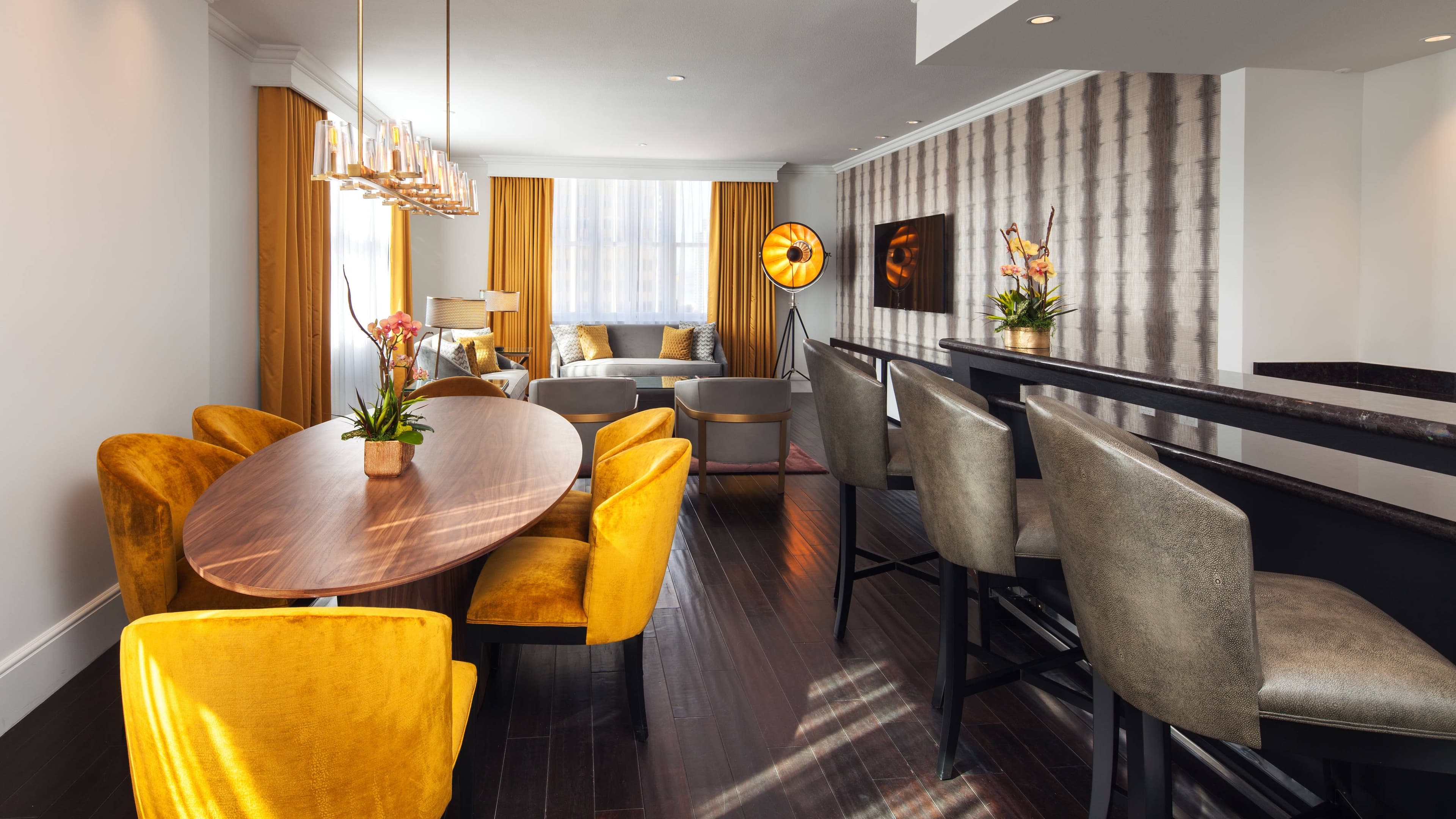 Grand Deluxe Room