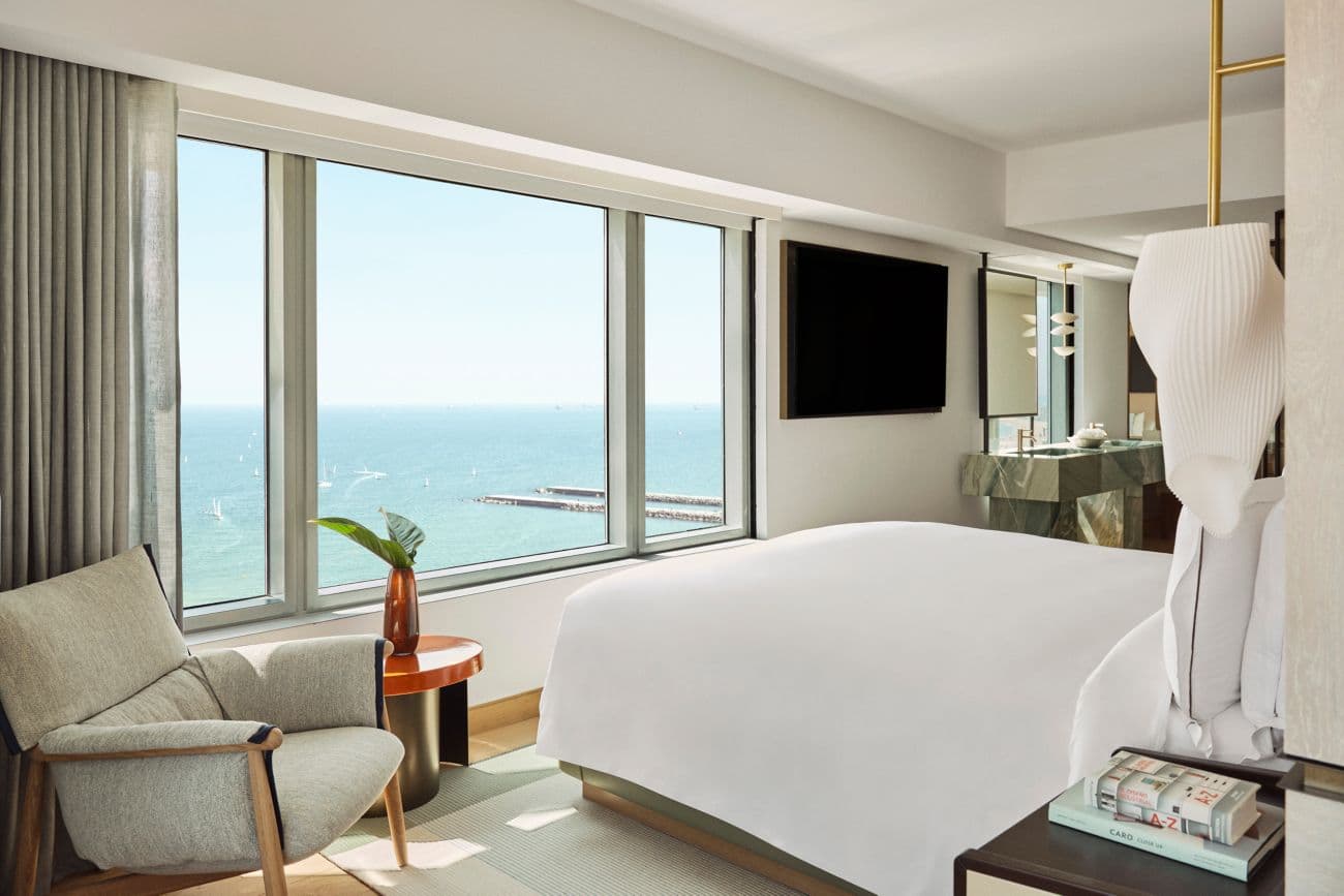 Bi-Level Loft Penthouse Suite