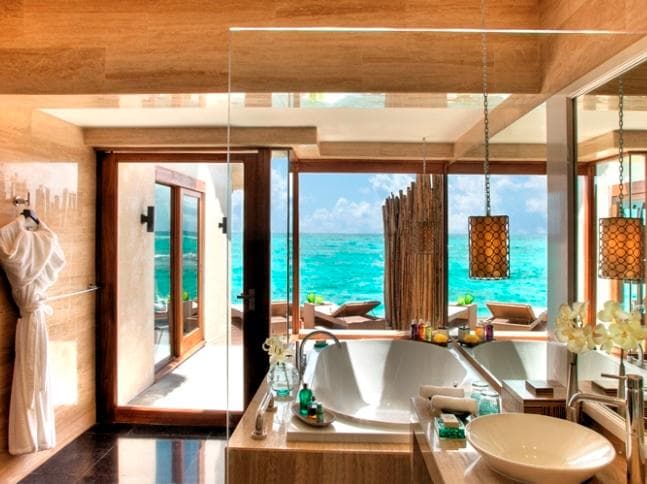 Premium Water Villa (Twin Beds)
