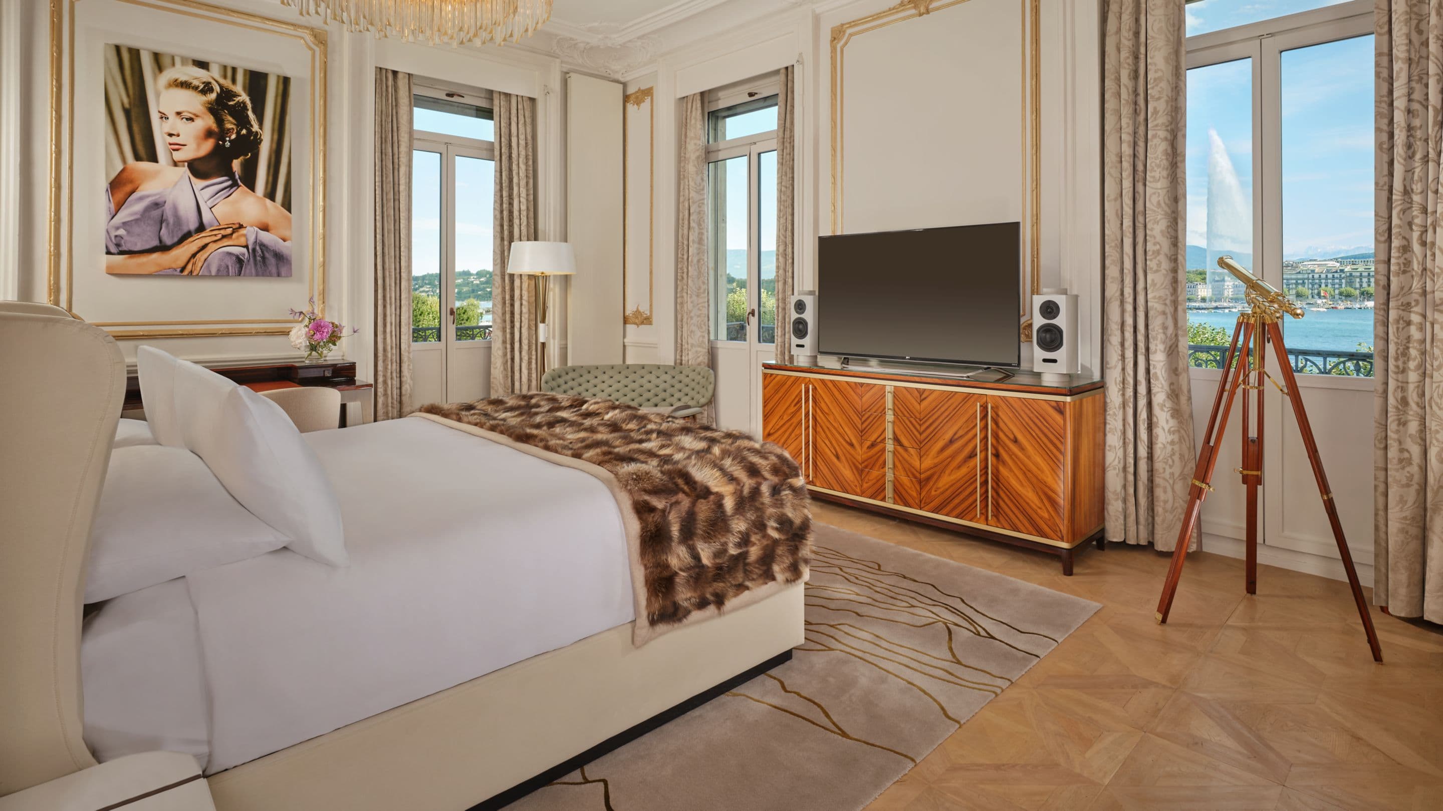 Grace Kelly Suite