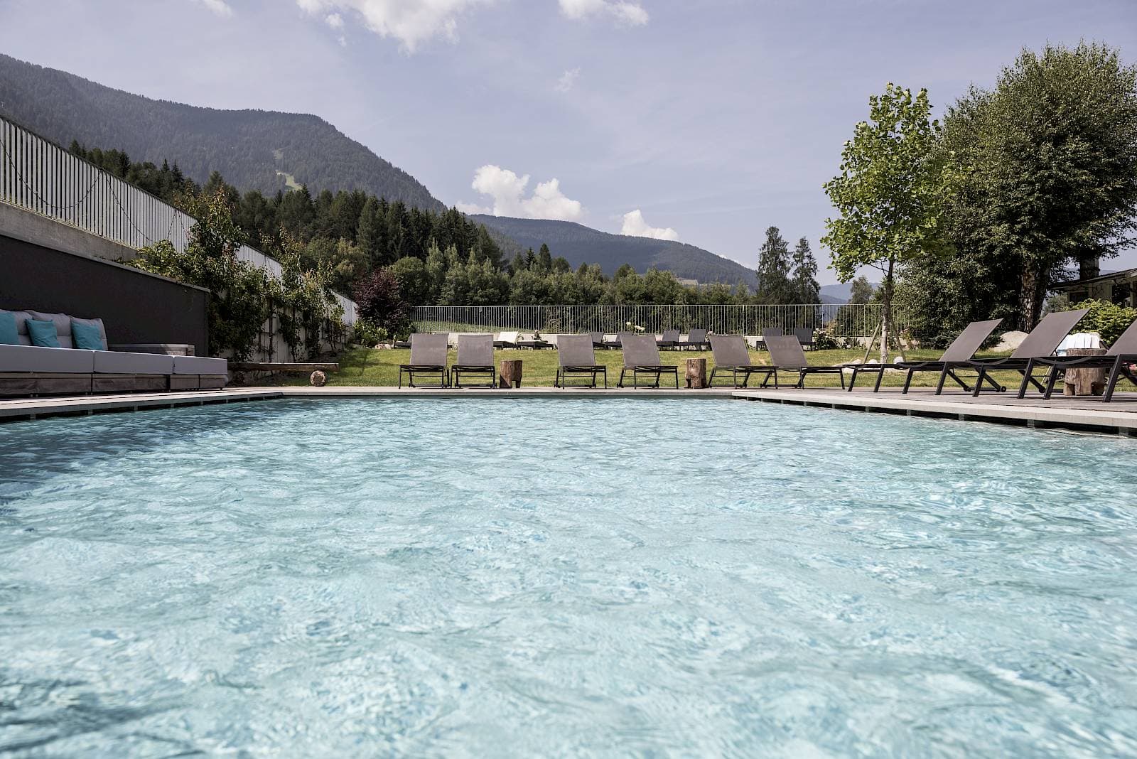 Wellness Suite with Outdoor Jacuzzi