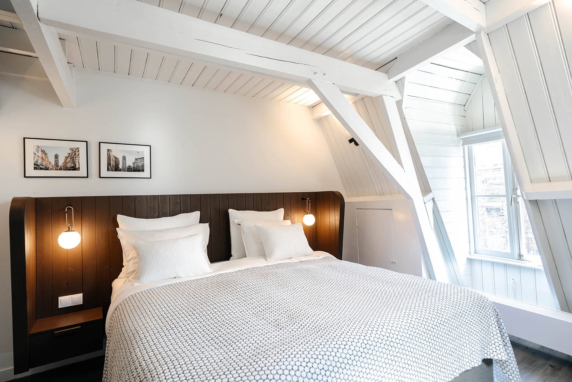 The Attic Room — Dom Tower