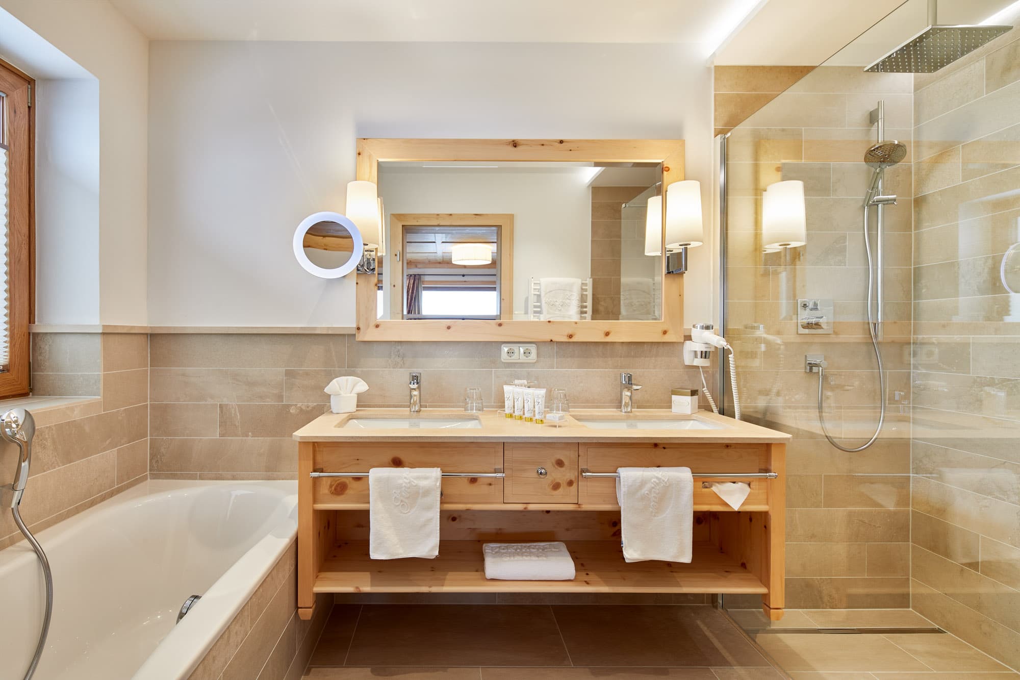 Loreakopf Suite