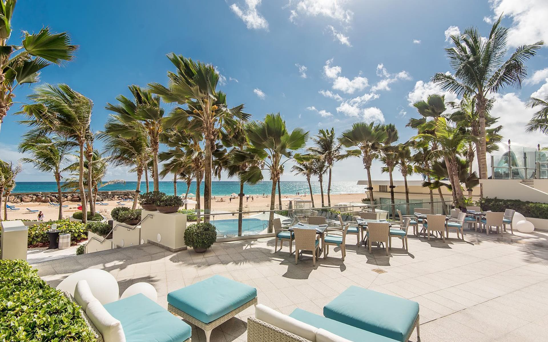 One Bedroom Oceanfront Signature Plunge Pool Suite
