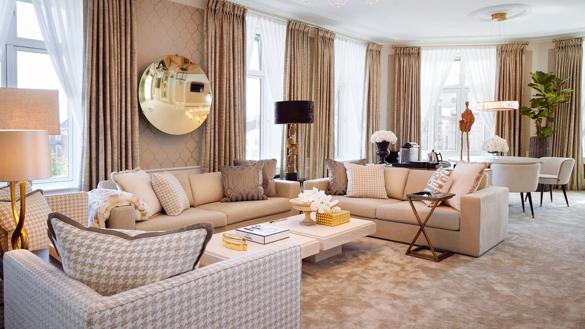 Deluxe Guest Room