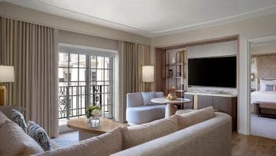 Double Queen Guest Room