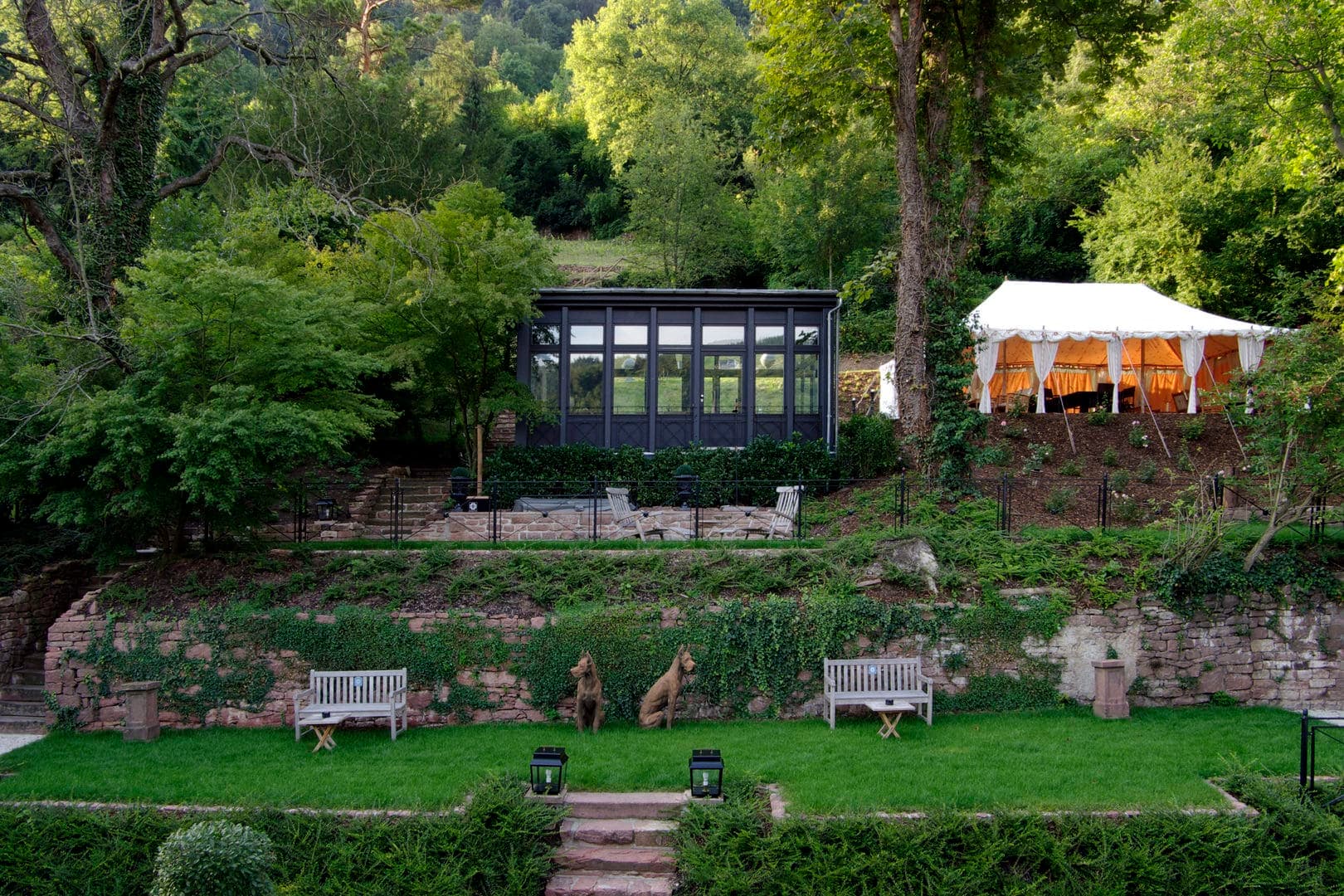 Classic Garden Room
