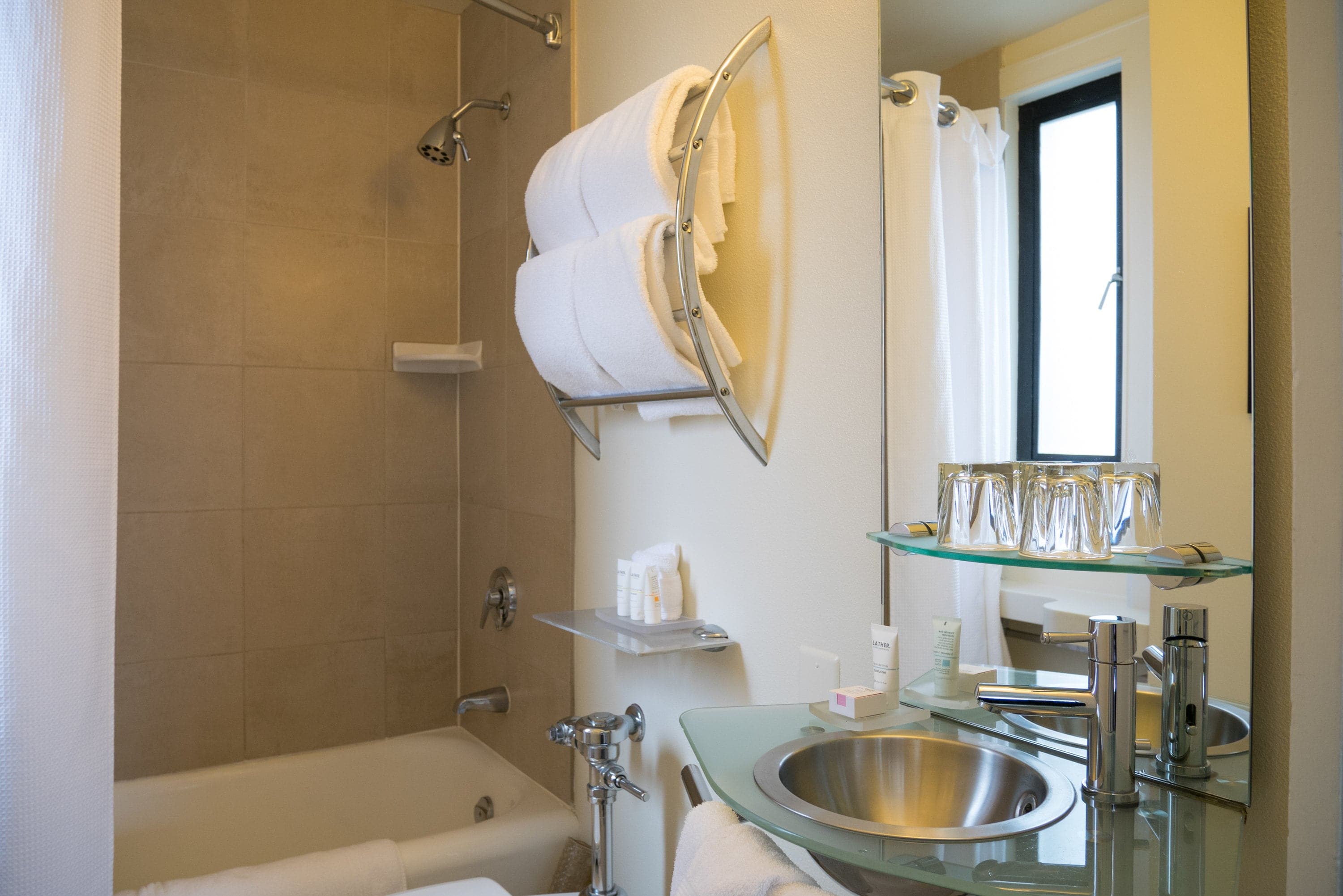 Penthouse – The Gallery Suite