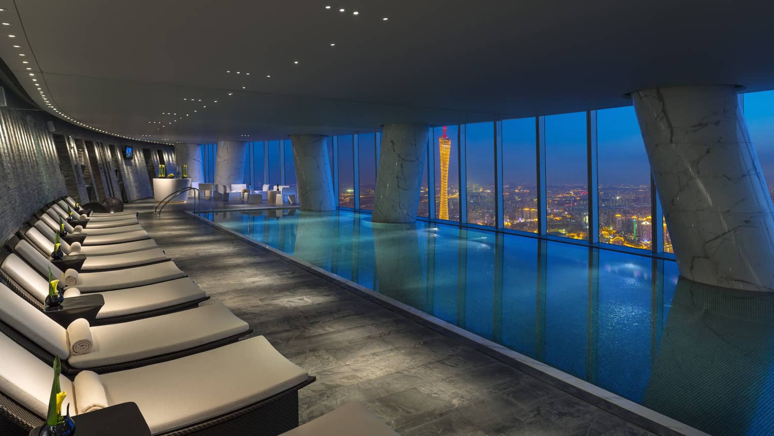 Pearl River-View Room
