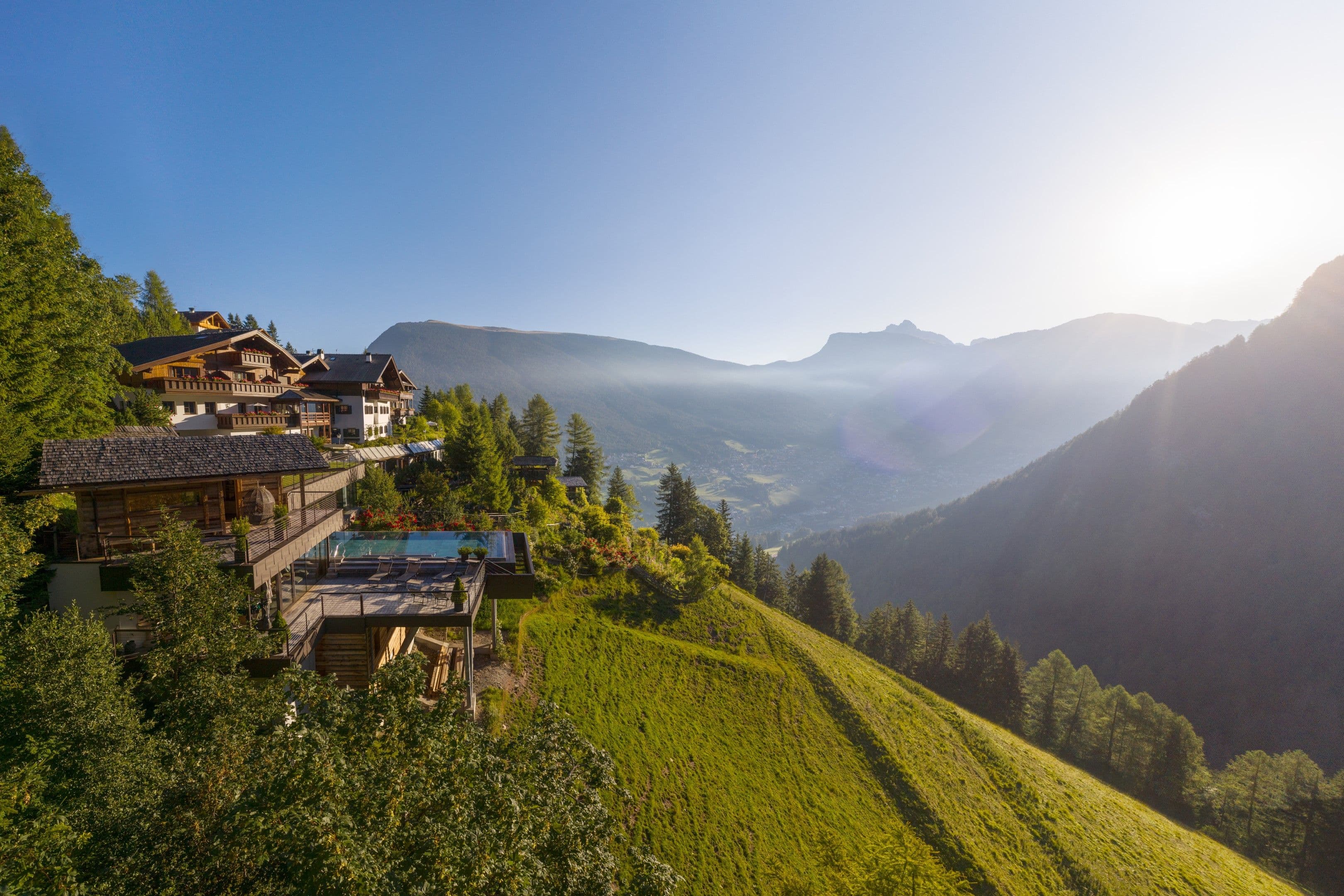 Charme Hotel Uhrerhof Dëur
