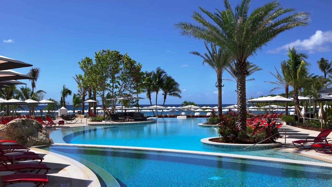 1 Bedroom Suite Oceanfront