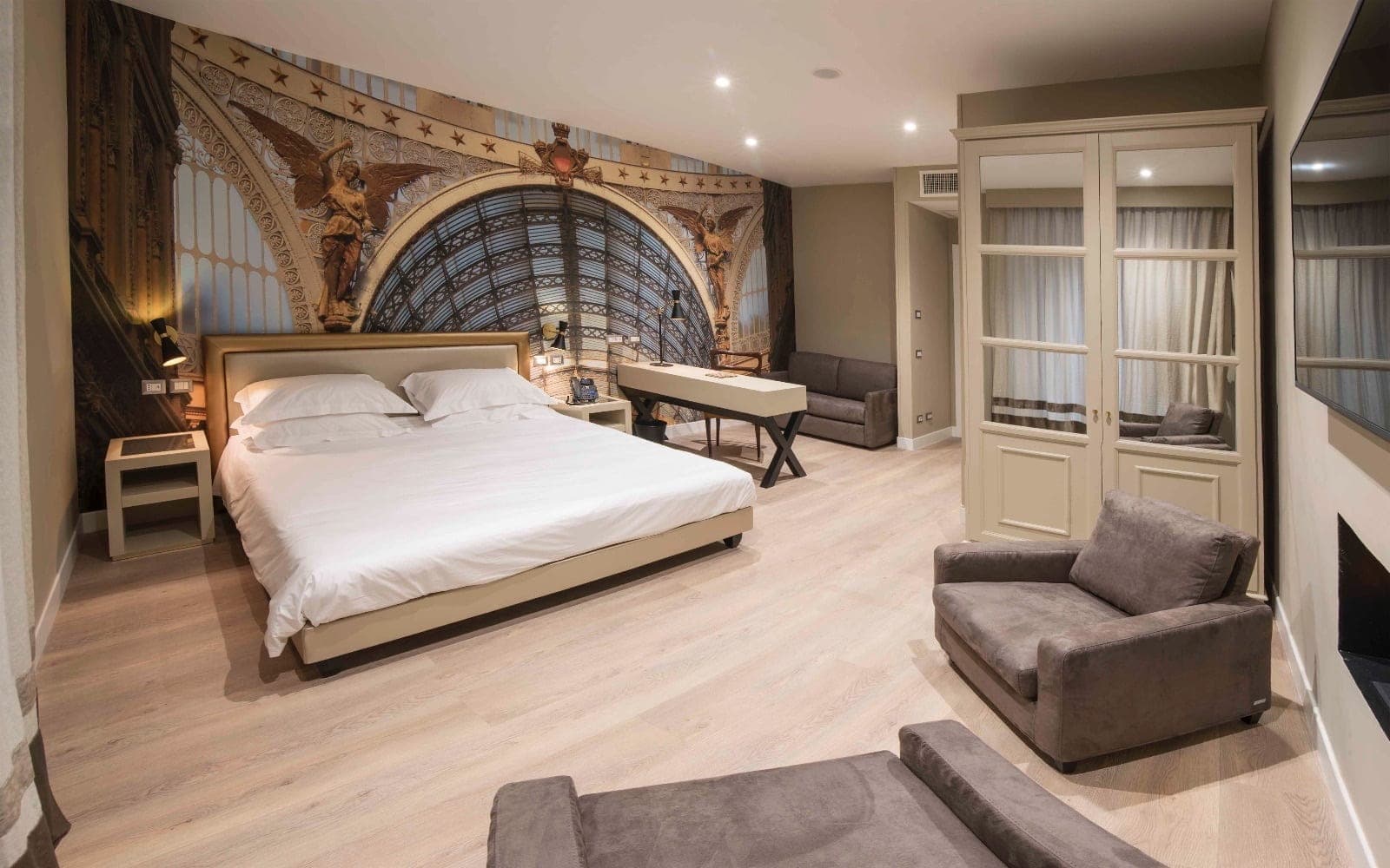 Deluxe Room (Berio Palace Collection)