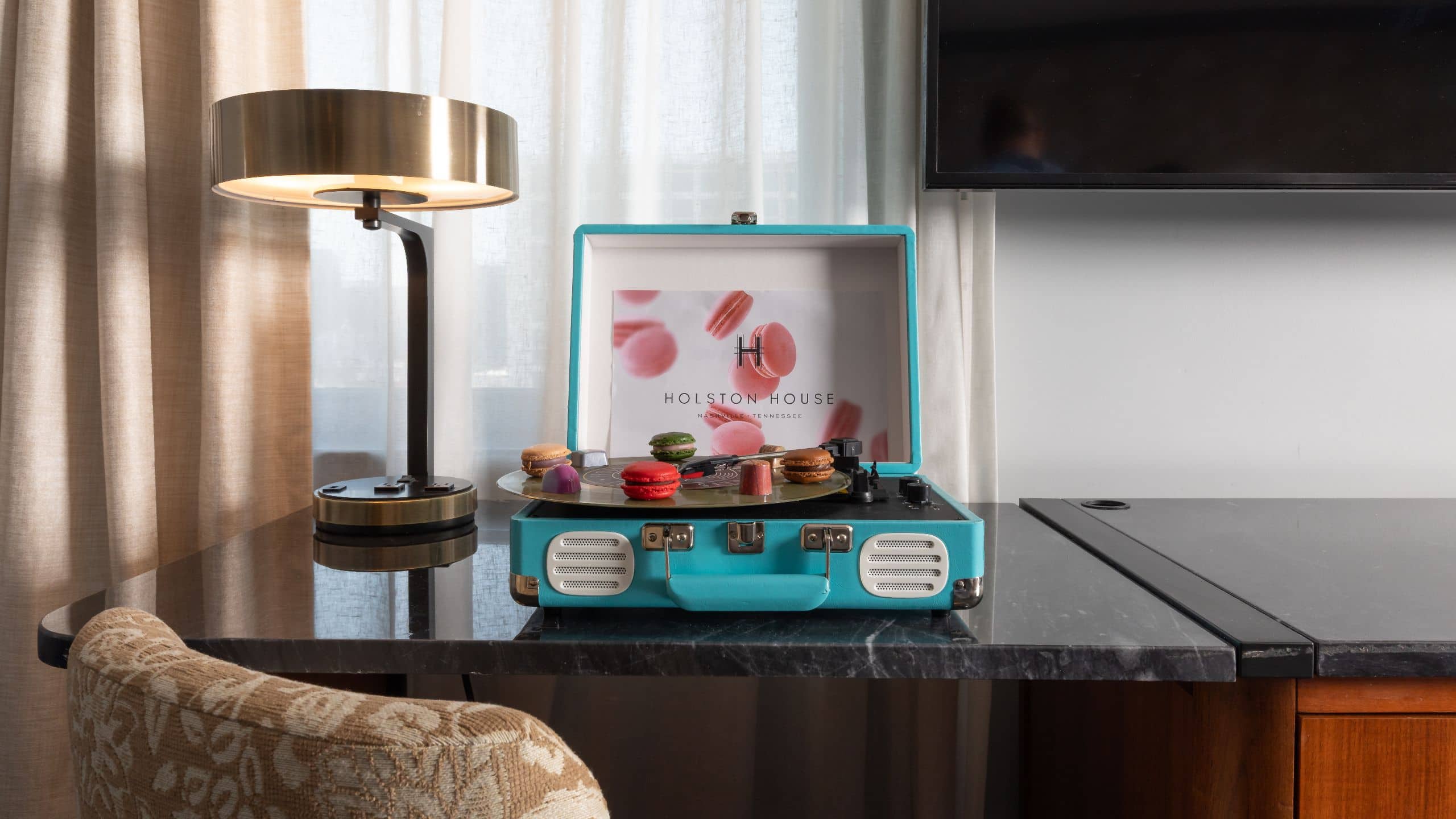 One King Bed Deluxe