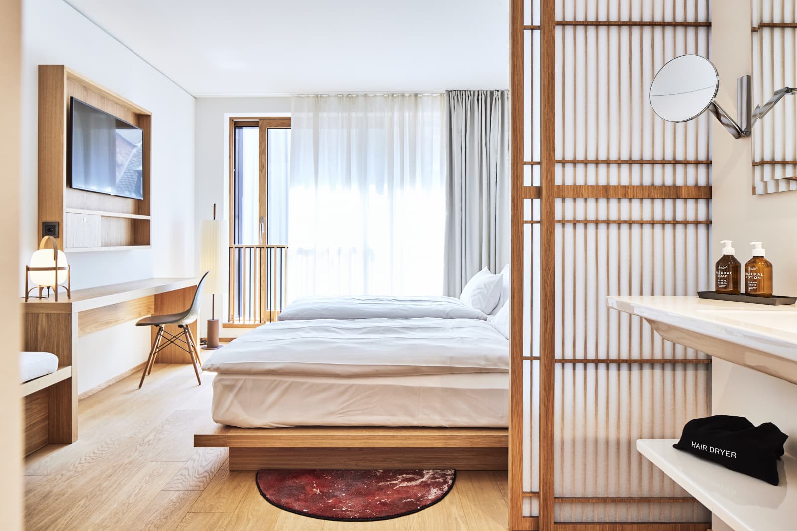 Medium Double Room