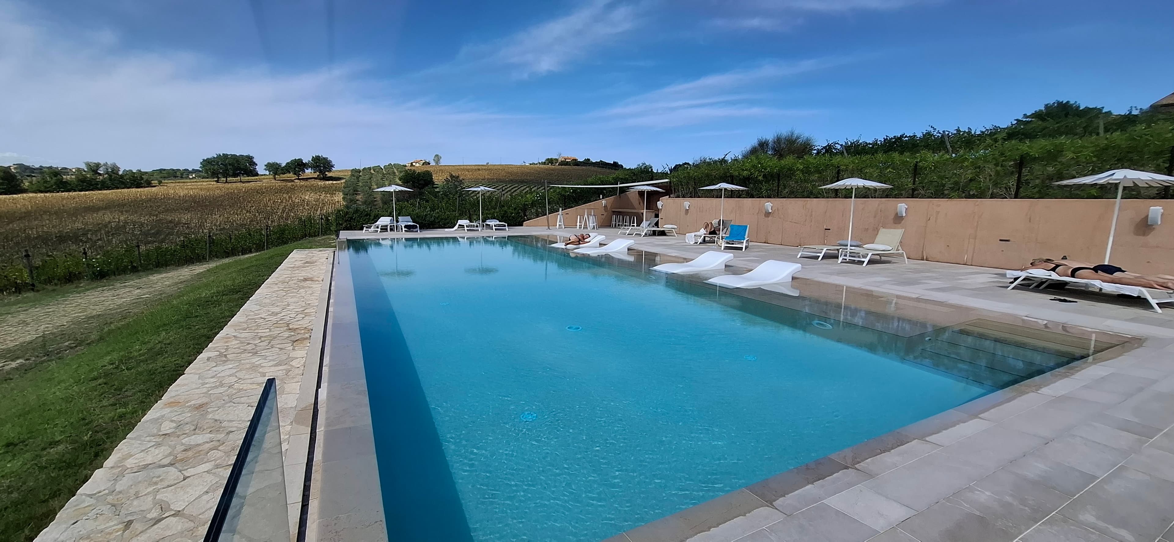 Suite (Verdicchio Suite)