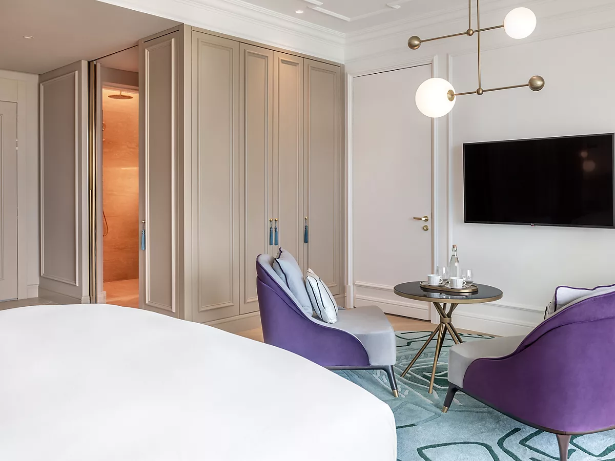 Luxury Club Room, Club Millésime Access, 1 King Bed