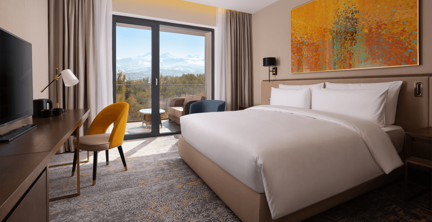 Deluxe Suite
