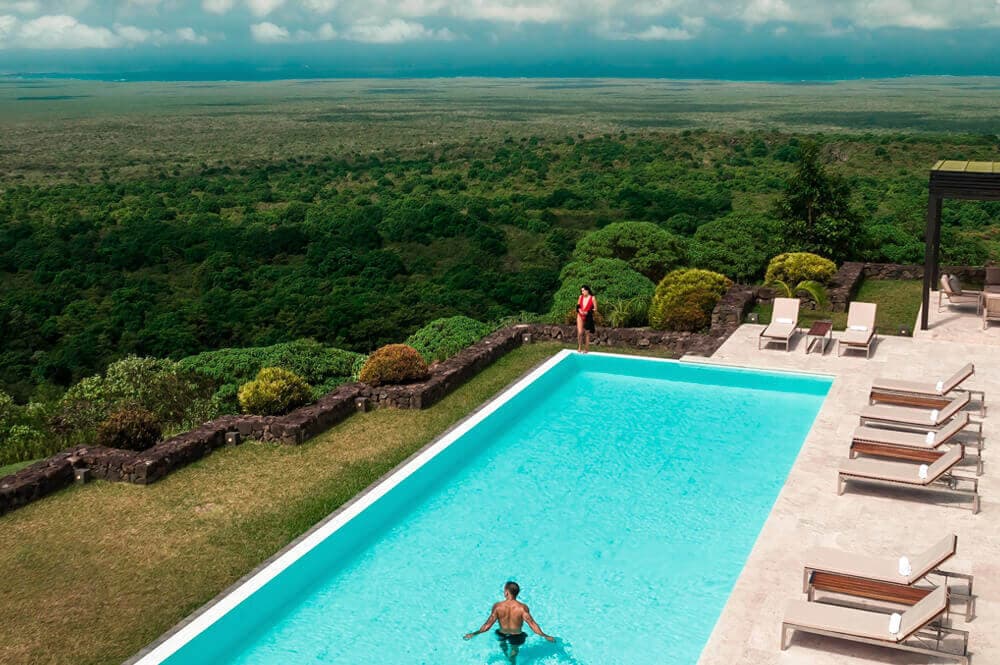 Pool Suite