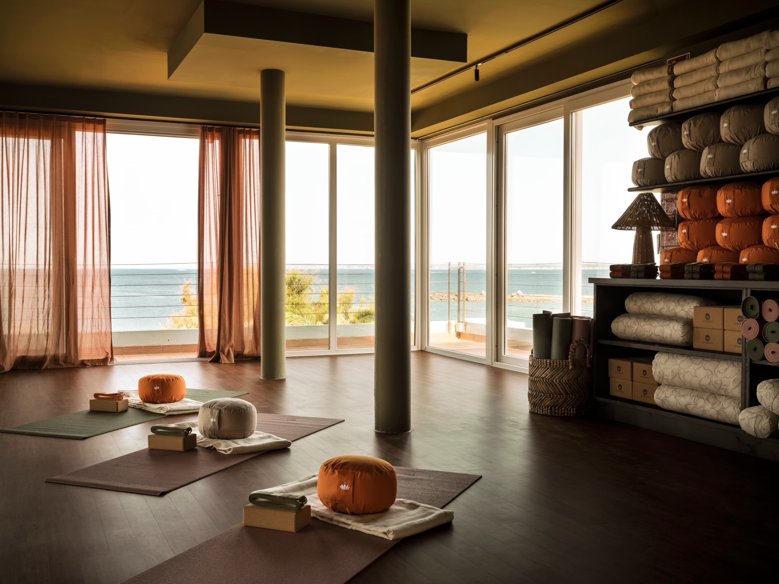 Seaside Room