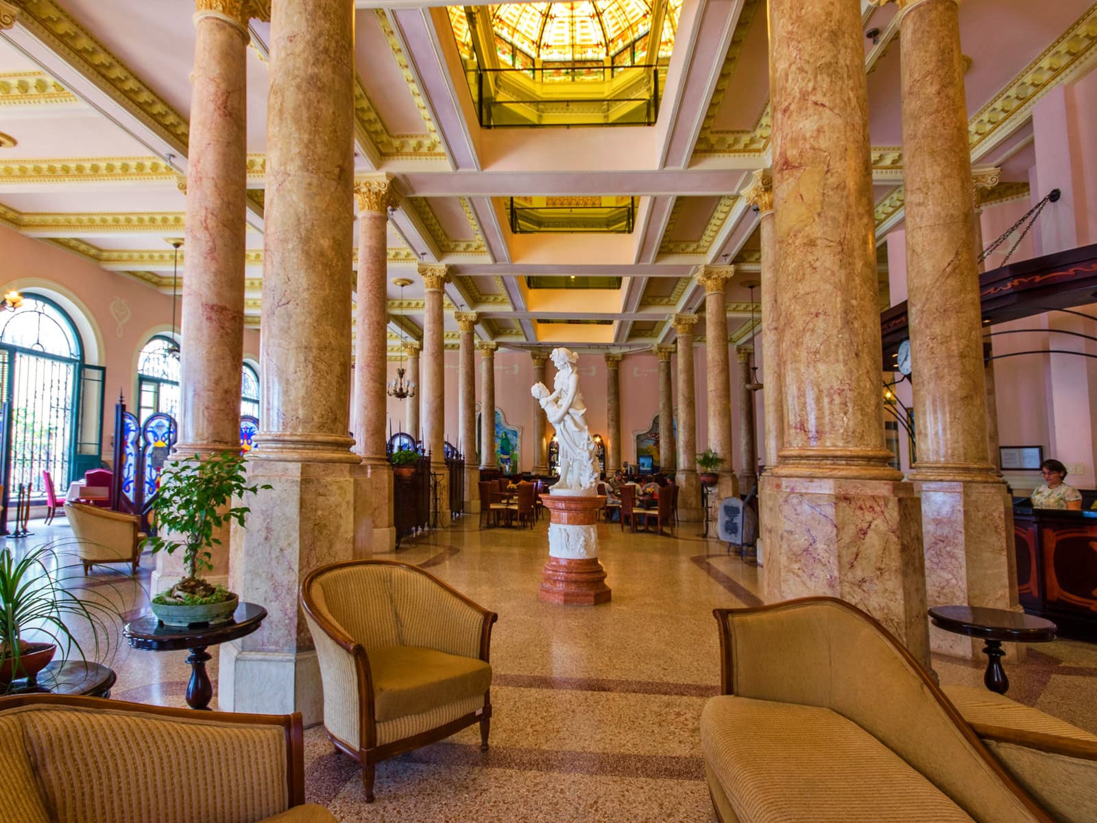Hotel Raquel