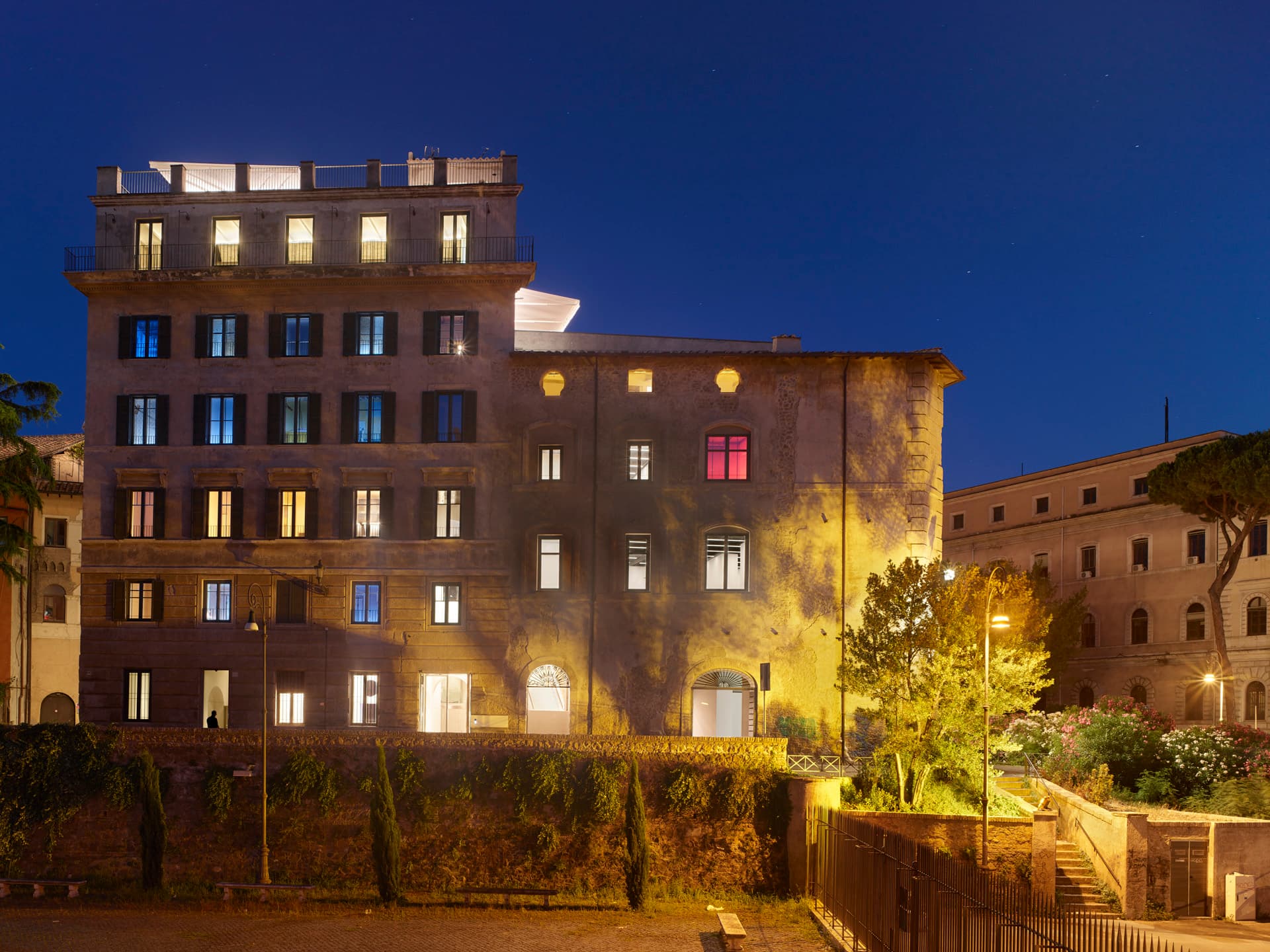 The Rooms of Rome - Palazzo Rhinoceros