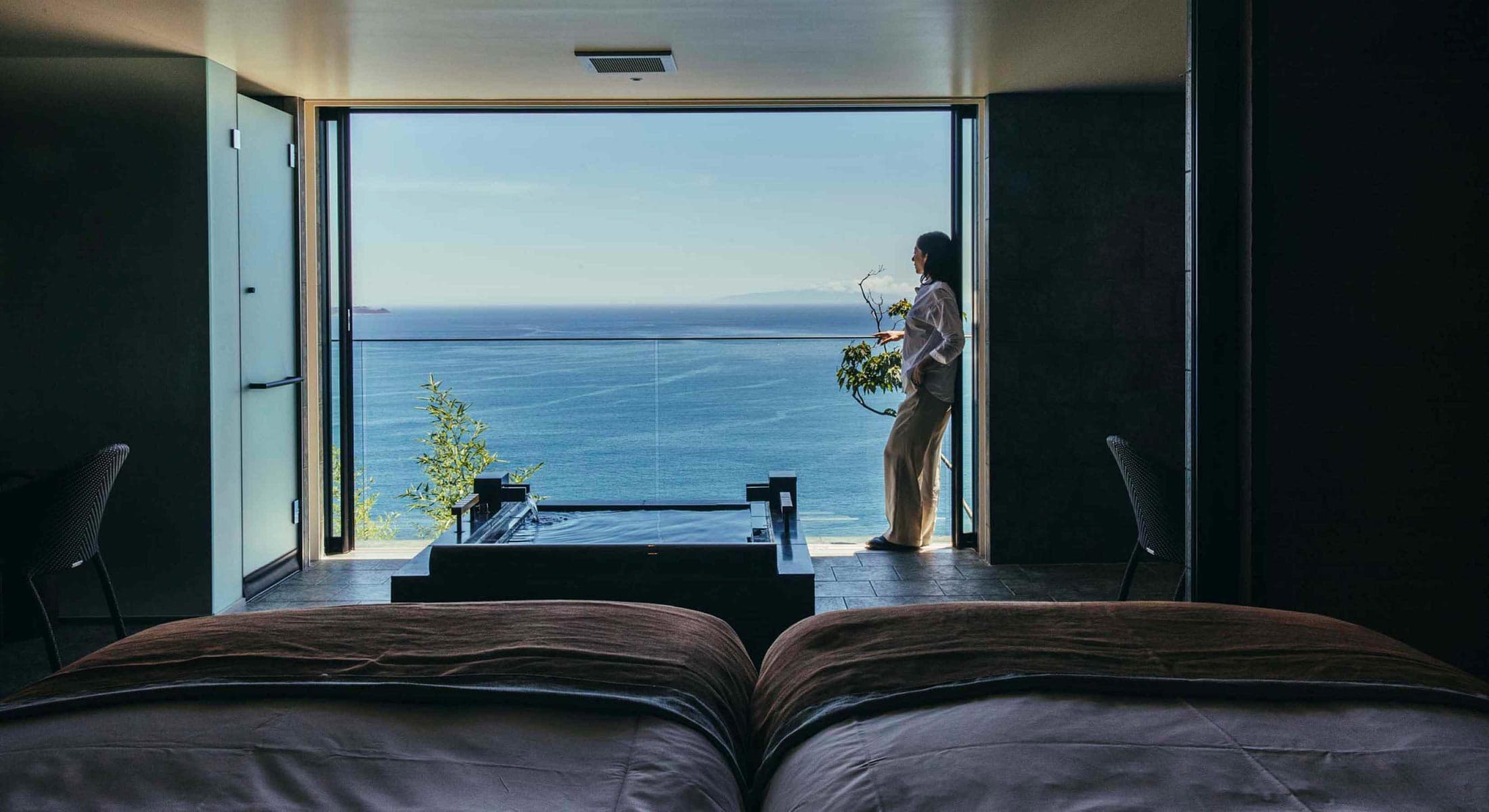 Corner Suite (1st Floor)