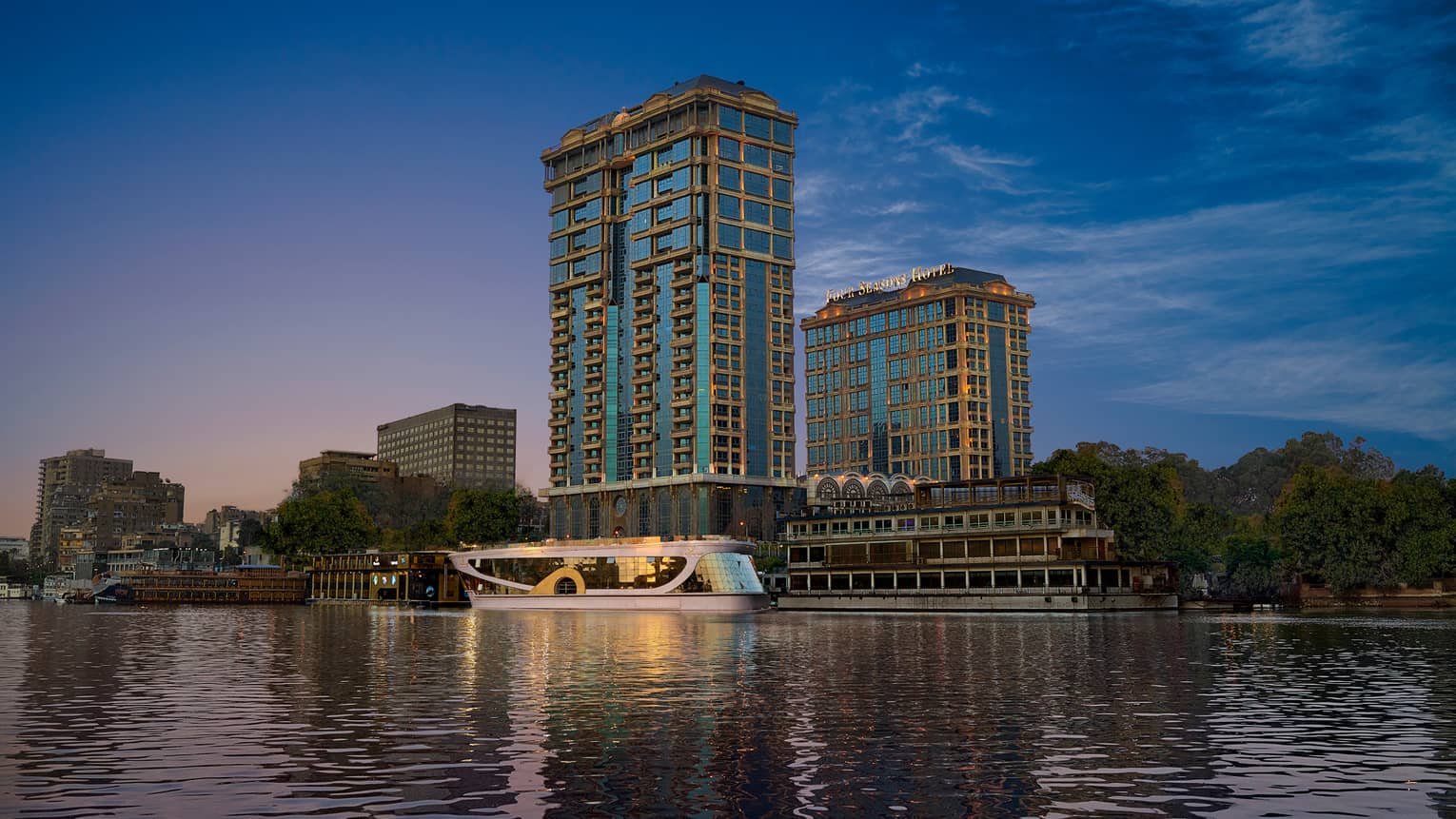 Four Seasons Hotel Cairo at the First Residence