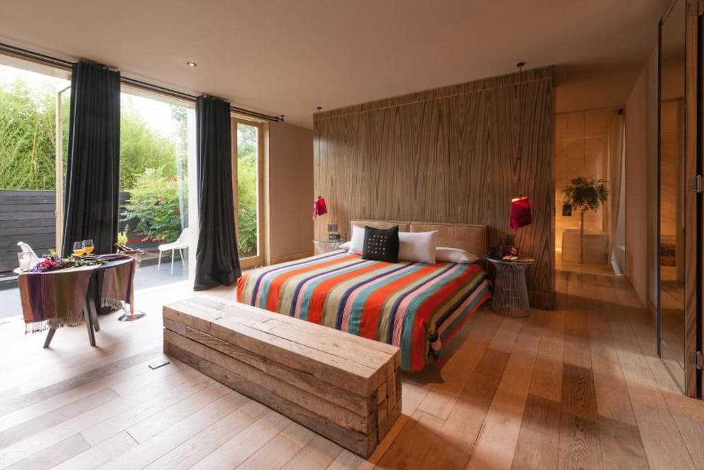 Deluxe Room King Bed