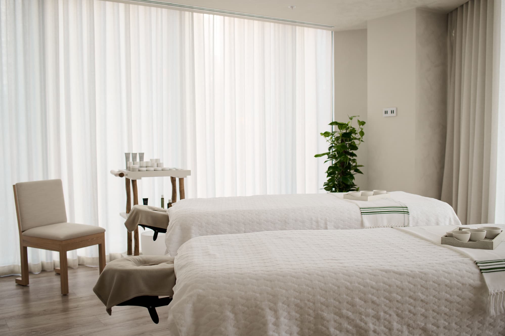 Finch Suite